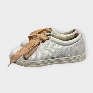 Fendi Designer White Leather Logo Spring! Sneakers With Chunky Pink Laces